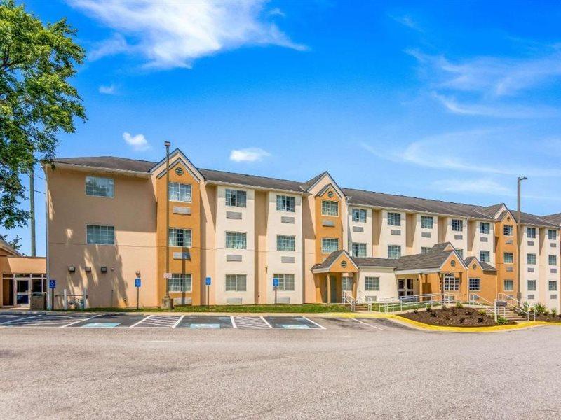 Quality Inn Chester - South Richmond Exteriör bild