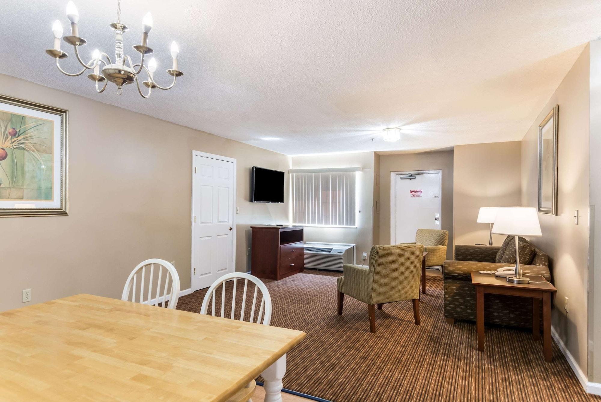 Quality Inn Chester - South Richmond Exteriör bild