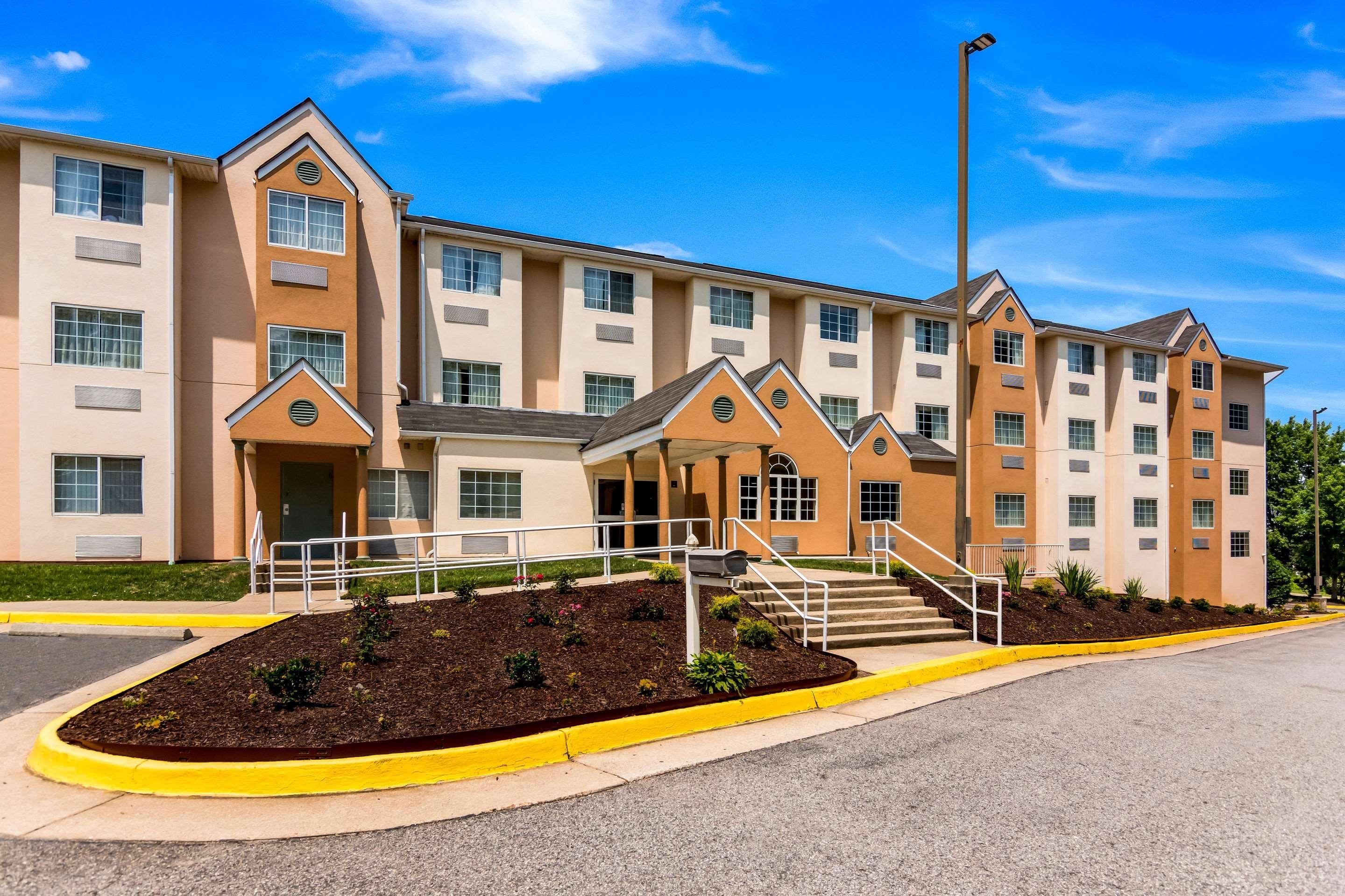 Quality Inn Chester - South Richmond Exteriör bild