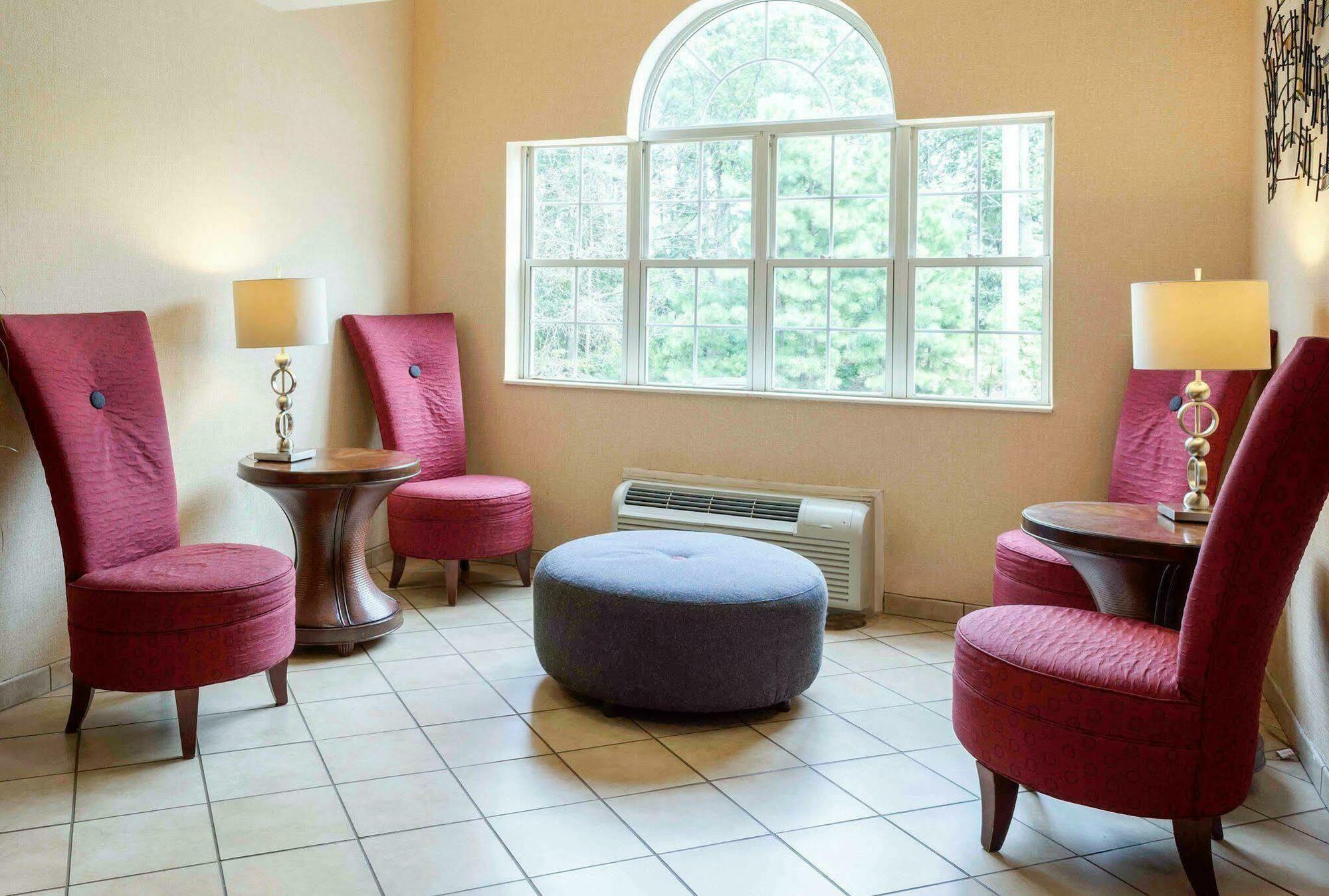 Quality Inn Chester - South Richmond Exteriör bild